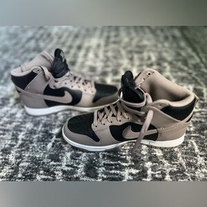 Nike Dunk High Women's Shoes
